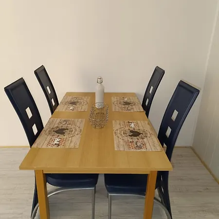 Au Centre De Apartamento *